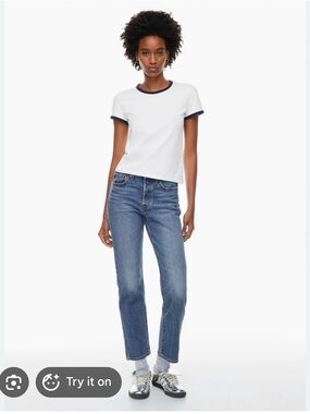 Classic Levi’s Wedgie straight inMedium Blue